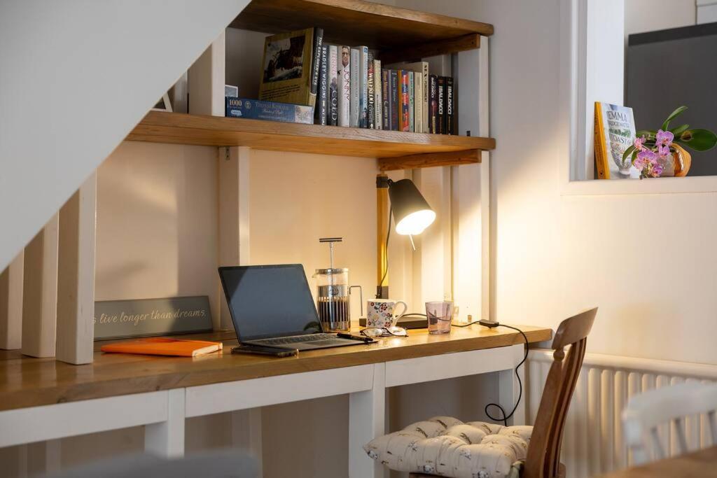 Pure B - Welcoming Bath City 3 Bed House Free Parking & Wifi Luaran gambar