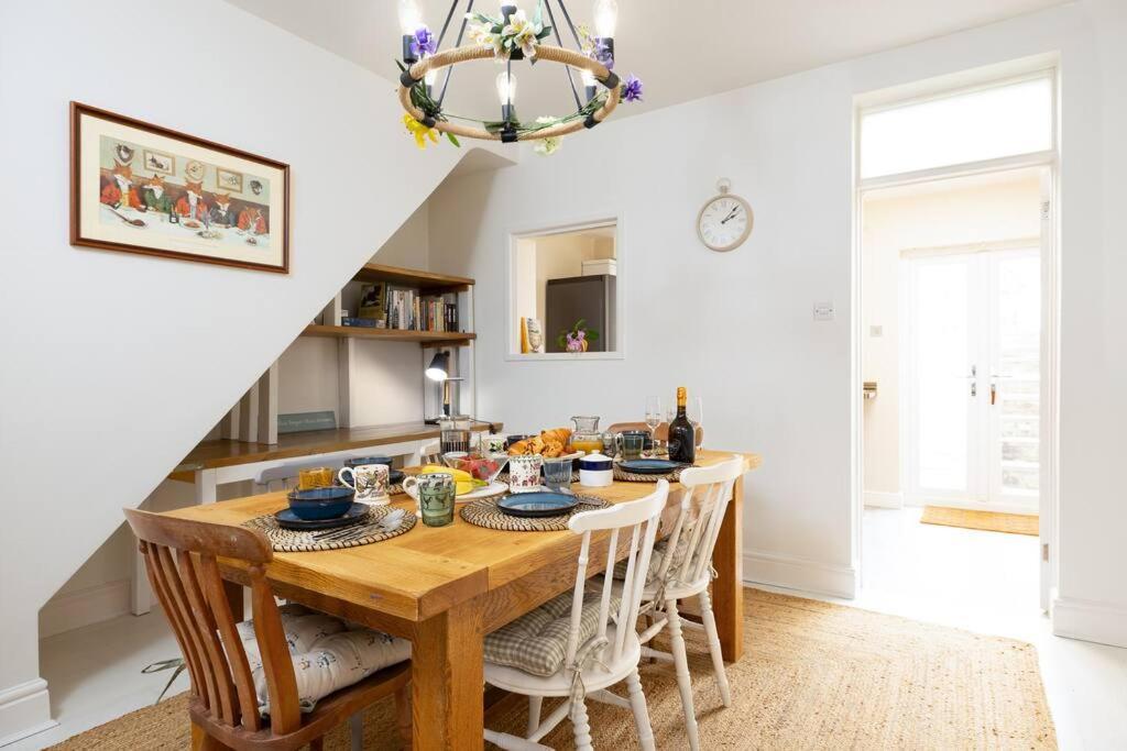 Pure B - Welcoming Bath City 3 Bed House Free Parking & Wifi Luaran gambar