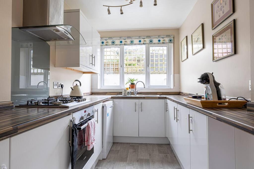 Pure B - Welcoming Bath City 3 Bed House Free Parking & Wifi Luaran gambar